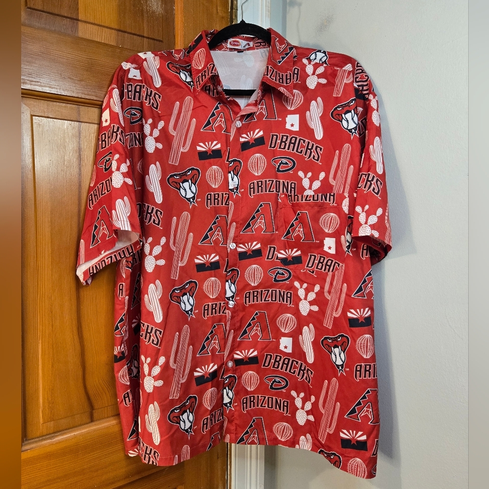 Tyson X Arizona Diamondbacks Button Up Shirt Red Sz XL